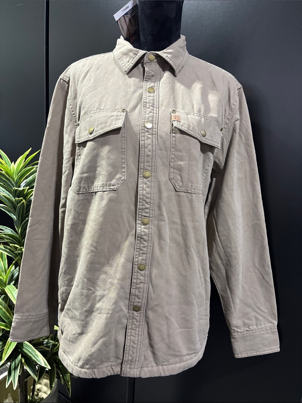 Coleman Fleece Lined,tear resistant pockets, durable canvas fabric, snap front